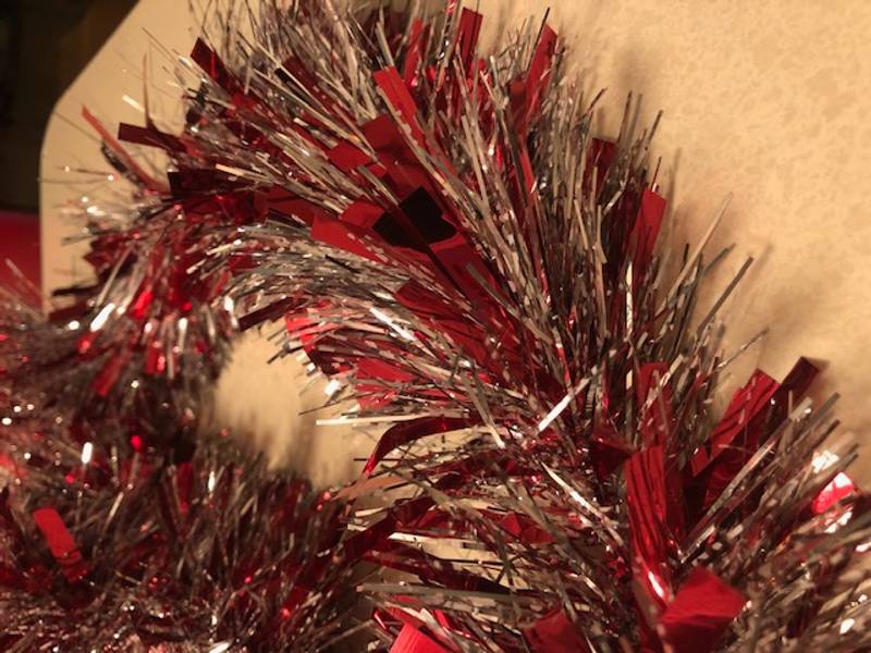 Girlander deluxe i s&oslash;lv og r&oslash;dt