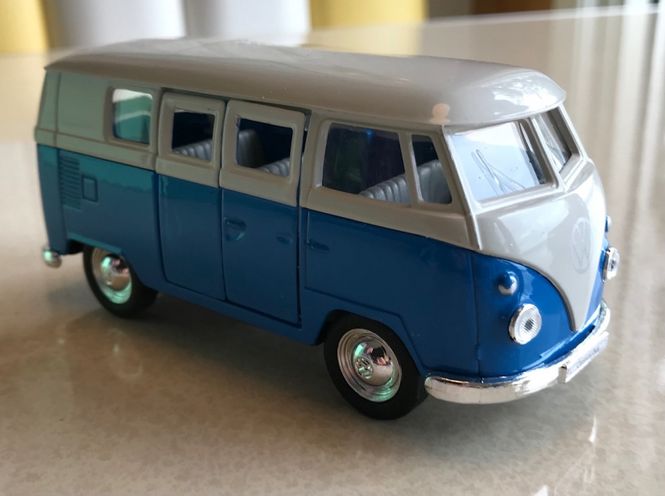 Hovedbilde Volkswagen Classic Bus blå