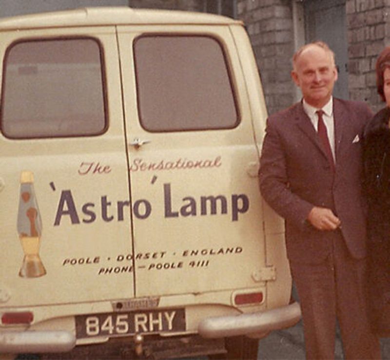  Astro Lavalampe: Sort