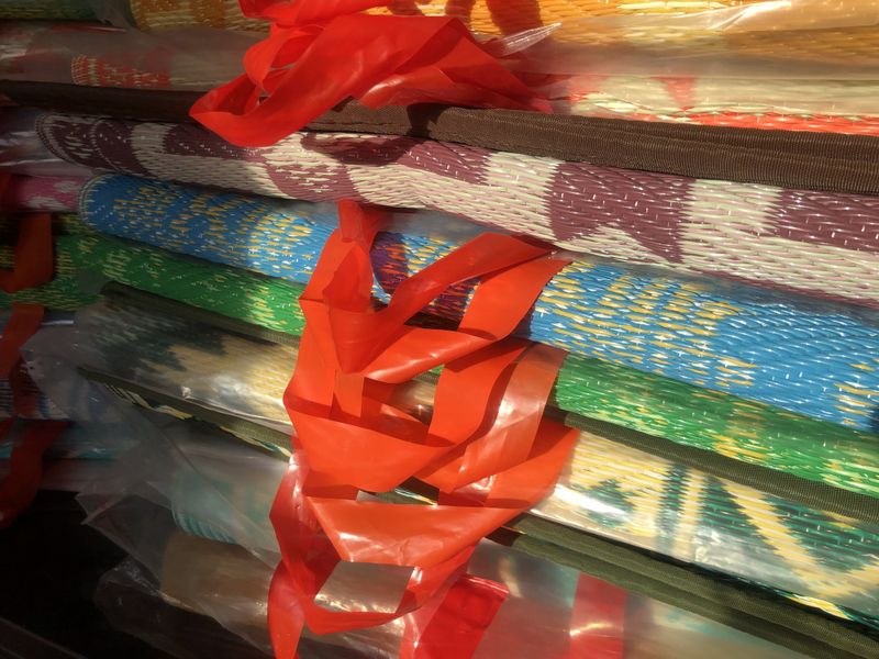 Plastmatte Indisk 120x180cm Gul/Lysebl&aring;/Hvit