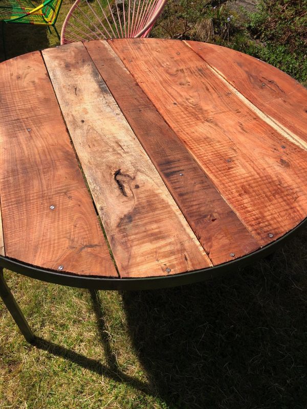 Stort rustikt bord fra India